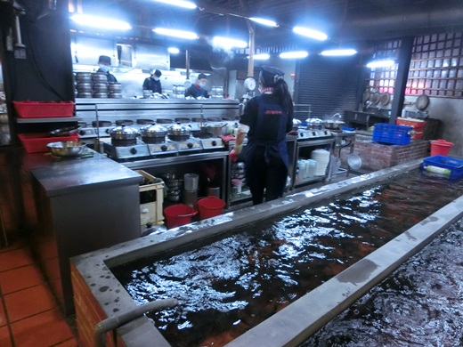 高雄餐廳推薦,推薦高雄餐廳,高雄推薦餐廳,高雄美食餐廳推薦,高雄美食推薦,高雄推薦美食餐廳,高雄聚餐餐廳,高雄海鮮餐廳,高雄火鍋餐廳,高雄海產料理餐廳,高雄螃蟹活蝦餐廳,高雄美食,高雄美食餐廳,高雄家庭餐廳,活蝦餐廳推薦